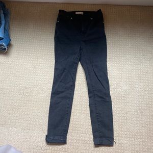 Madewell 11” high rise skinny black jeans